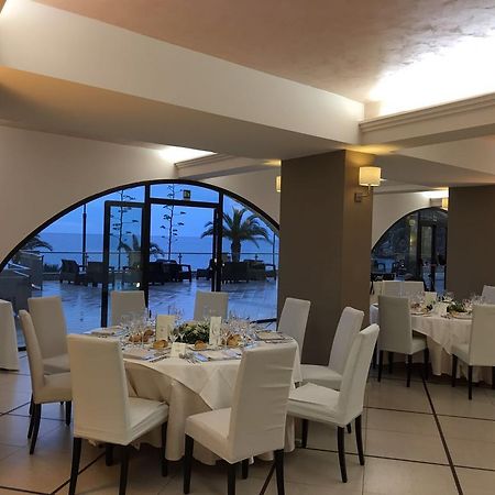 Elihotel SantʼAlessio Siculo Extérieur photo