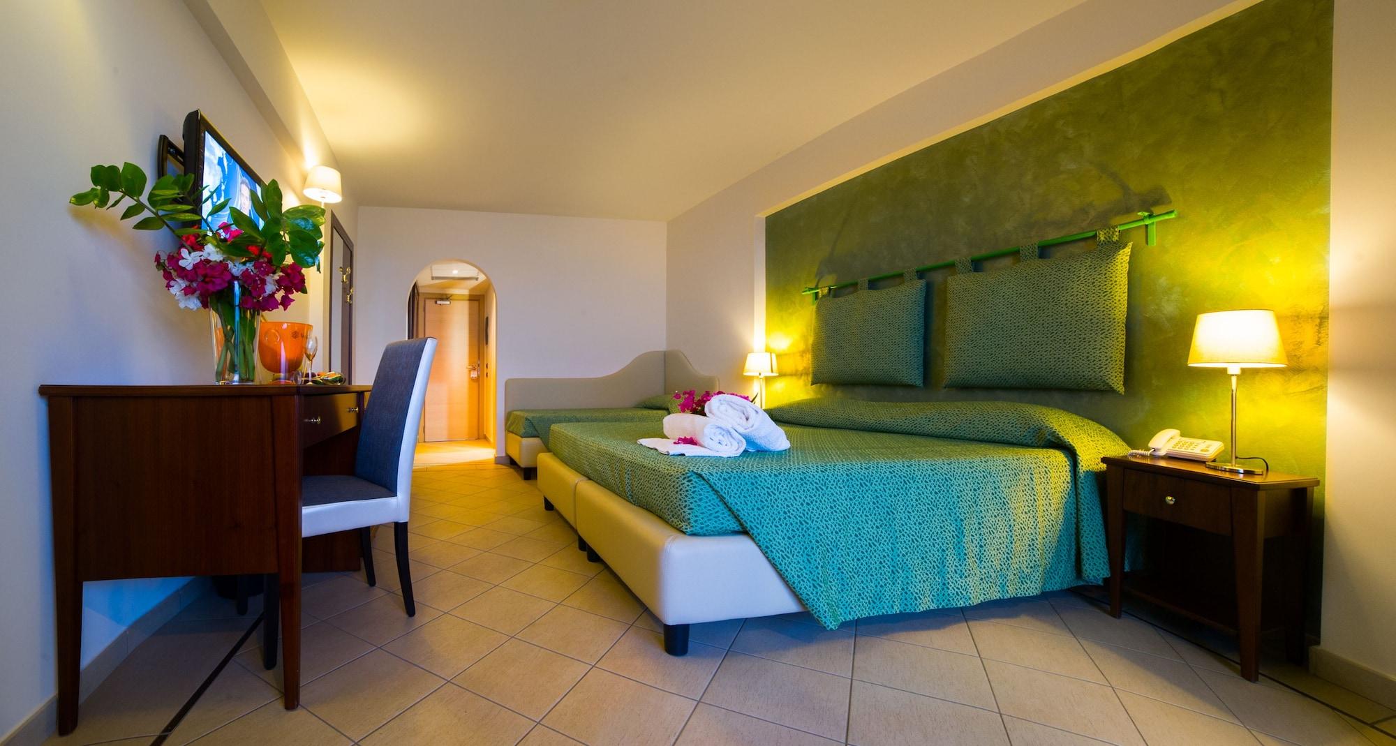 Elihotel SantʼAlessio Siculo Extérieur photo
