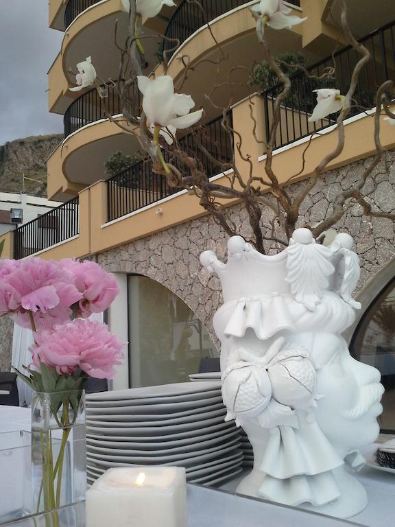 Elihotel SantʼAlessio Siculo Extérieur photo