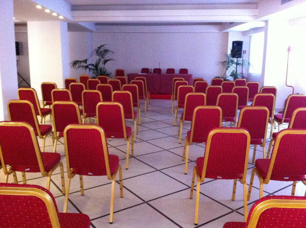 Elihotel SantʼAlessio Siculo Extérieur photo