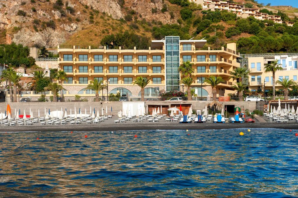 Elihotel SantʼAlessio Siculo Extérieur photo
