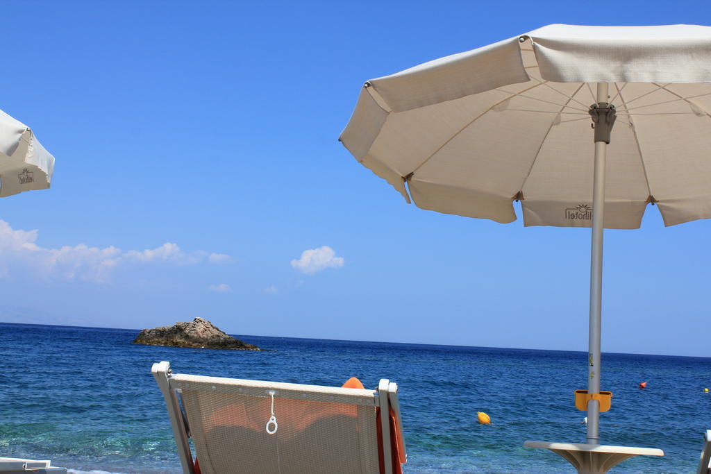 Elihotel SantʼAlessio Siculo Extérieur photo